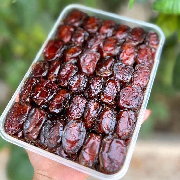 خرما کبکاب بدون شیره (نیم کیلوگرم)