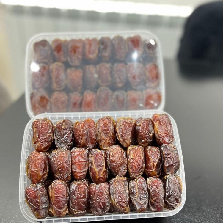 خرما کبکاب بدون شیره ظرف یک کیلویی