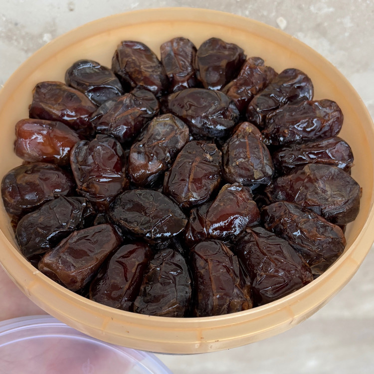 خرما کبکاب سوپرلوکس شسته شده ماهور(یک کیلویی)