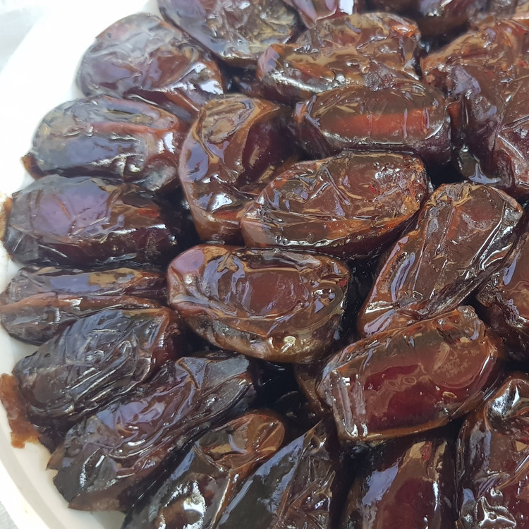 خرما کبکاب سوپر لوکس ماهور خرمای یکدست و فوق العاده درشت شسته شده (سطل سه کیلویی)