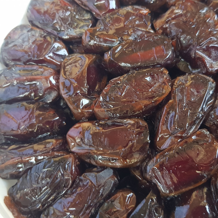 خرما کبکاب سوپر لوکس ماهور خرمای یکدست و فوق العاده درشت شسته شده (سطل سه کیلویی)