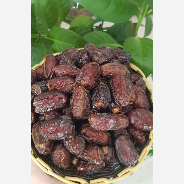 خرمای بریمی آدامسی معروف به پیارم آدامسی خرمای ریزدانه کمیاب و محبوب (دوکیلویی)