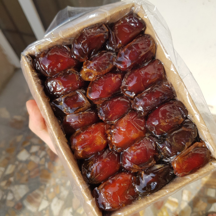 خرما کبکاب درشت شسته شده پک ده کیلویی