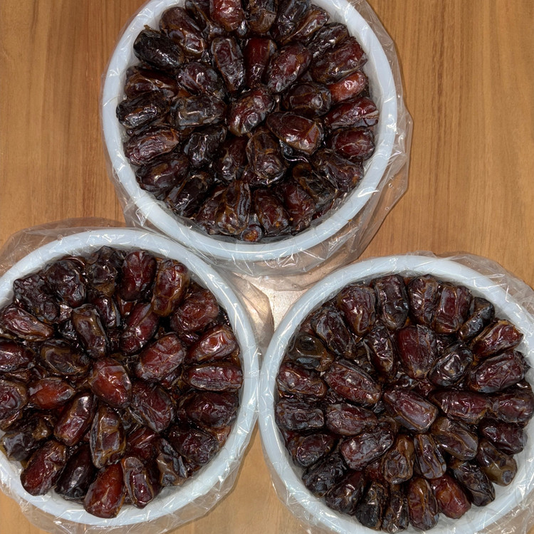 خرما کبکاب سه کیلویی با شیره خرما مرغوب