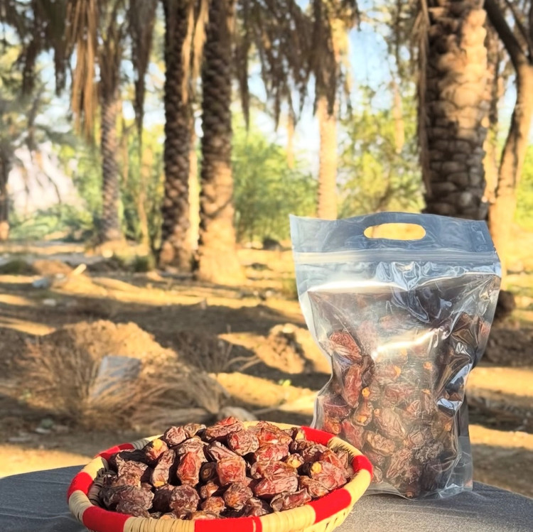 خرما کبکاب تازه بدون افزودنی وشیره (نیم کیلویی)