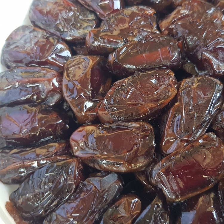 پک 21 کیلویی خرمای سوپر لوکس کبکاب ماهور خرمای شسته شده فوق العاده درشت یکدست(7 بسته سه کیلویی)